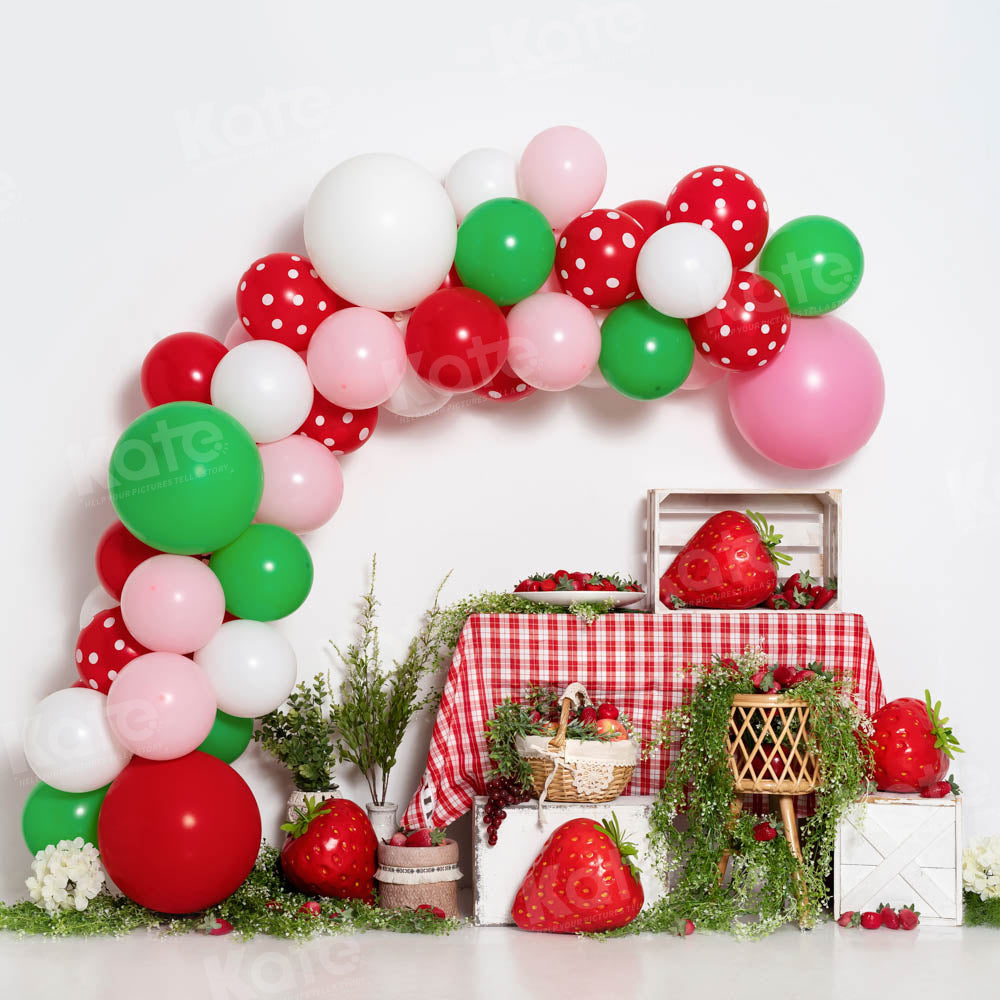 Kate Erdbeere Luftballons Kuchen Smash Kulisse von Emetselch - Kate Backdrop.de