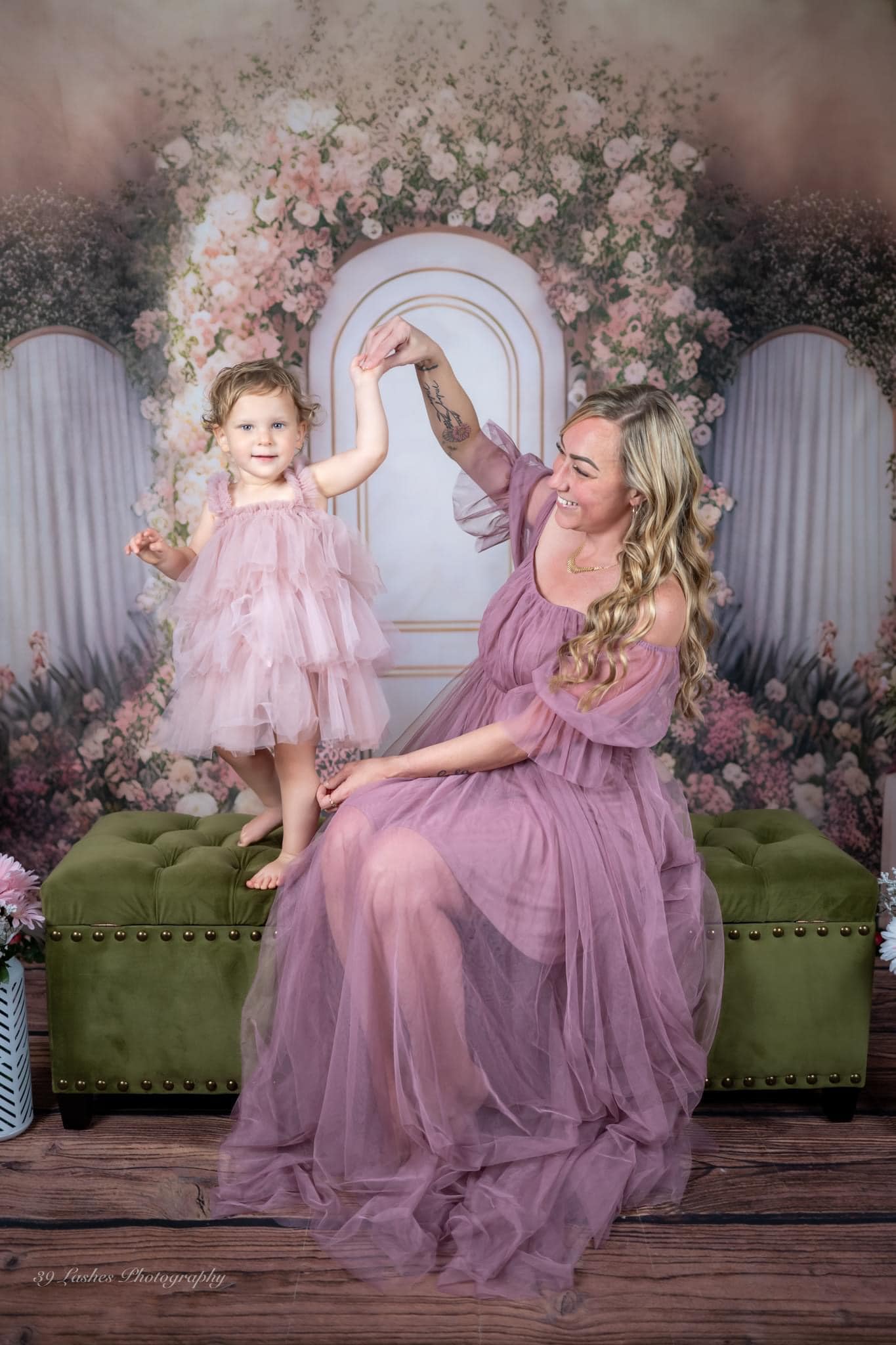 Kate Painterly Fine Art Frame Frühlingsblumen Hintergrund von Mini MakeBelieve - Kate Backdrop.de