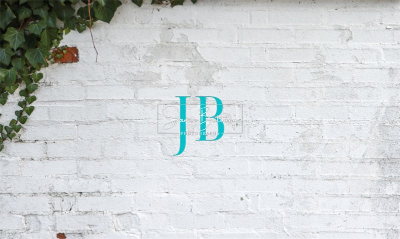 Kate Frühling Weiße Ziegelwand von JB Fotografie - Kate Backdrop.de