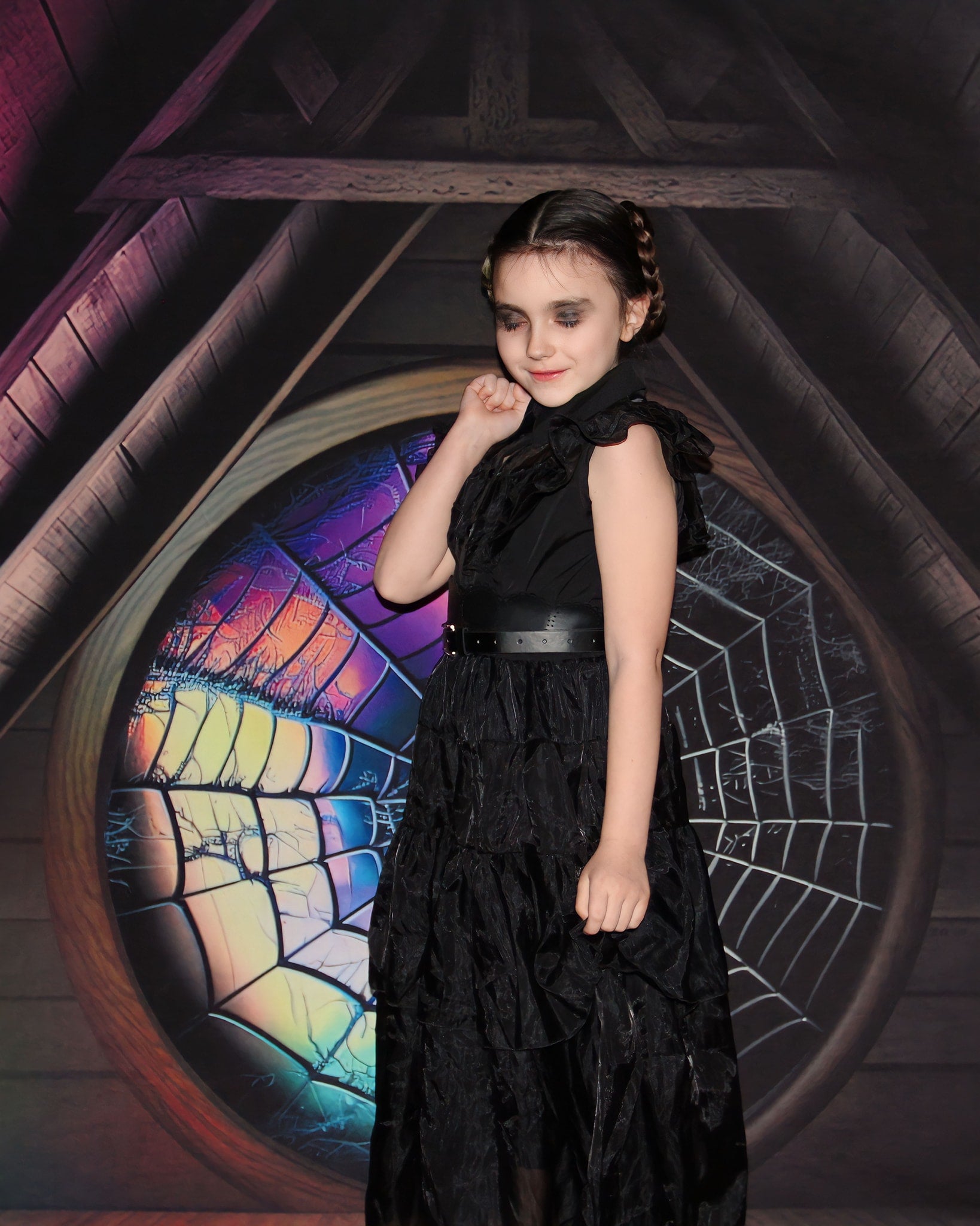 Kate Spooky Halloween Dachboden Dorm Zimmer bunte Spinnennetz Fenster Hintergrund von Mini MakeBelieve - Kate Backdrop.de