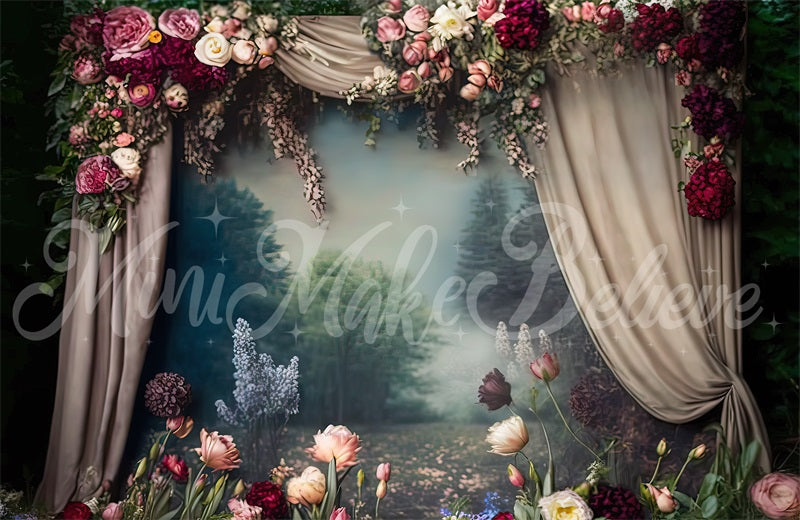 Kate Painterly Fine Art Blumen Vintage-Landschaft mit Vorhängen Hintergrund von Mini MakeBelieve