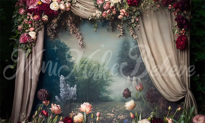 Kate Painterly Fine Art Blumen Vintage-Landschaft mit Vorhängen Hintergrund von Mini MakeBelieve