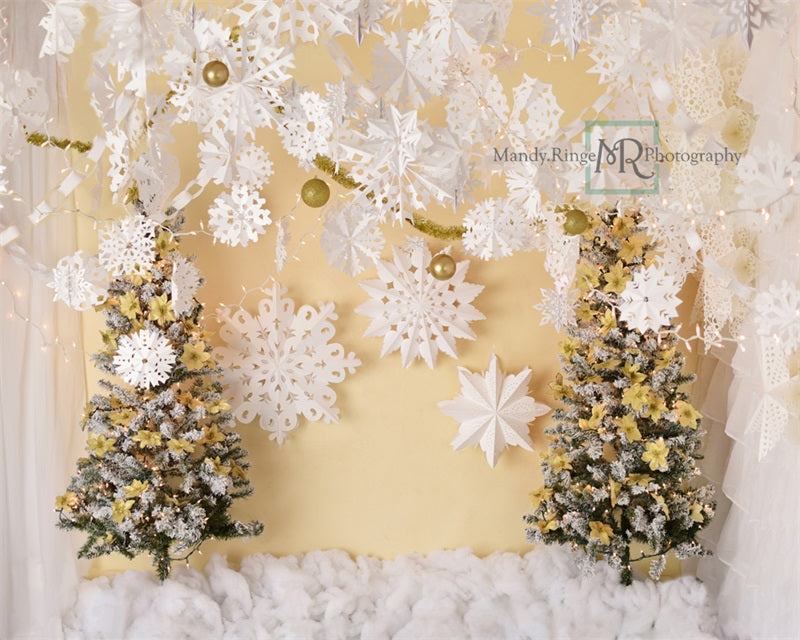 Kate Gold und Weiß Papier Schneeflocke Weihnachten Hintergrund von Mandy Ringe Photography - Kate Backdrop.de