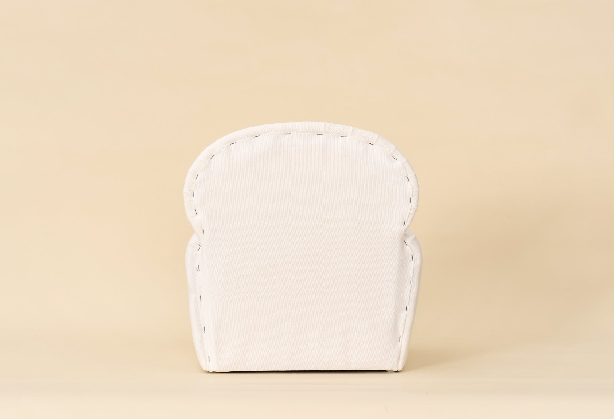 Kate Weißes Mini-Sofa aus Stoff mit Nieten Neugeborene Requisiten für die Fotografie - Kate Backdrop.de