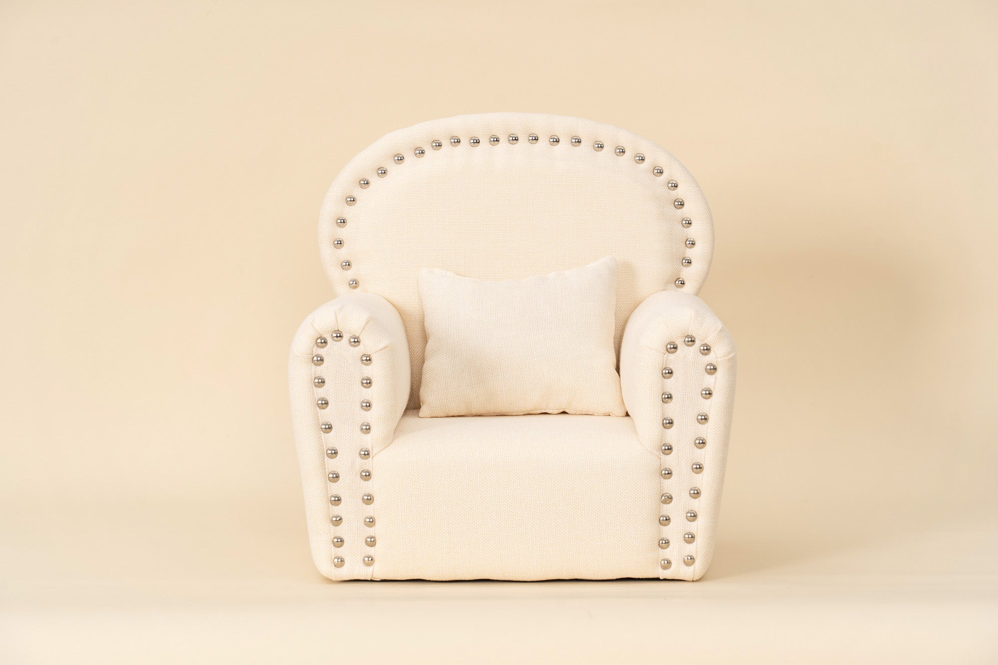 Kate Stoff Beige Mini Sofa mit Niete Neugeborenen Requisiten für die Fotografie - Kate Backdrop.de