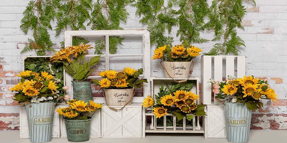 Kate Frühling Sonnenblumen weißer Backsteinmauer Hintergrund von Emetselch - Kate Backdrop.de