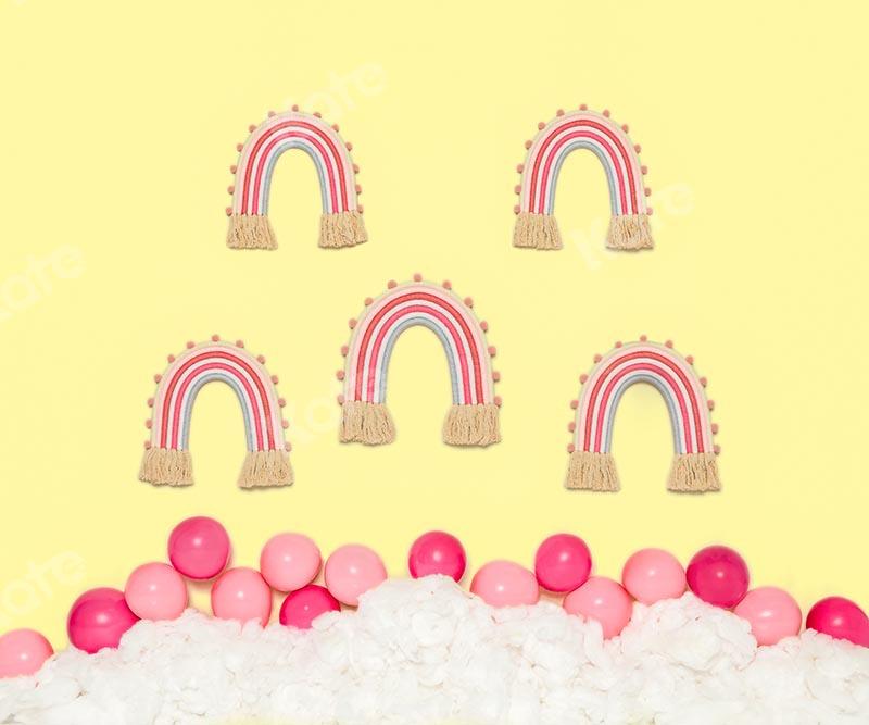 Kate gelb Regenbogen Cake Smash Geburtstag Luftballons Hintergrund von Emetselch