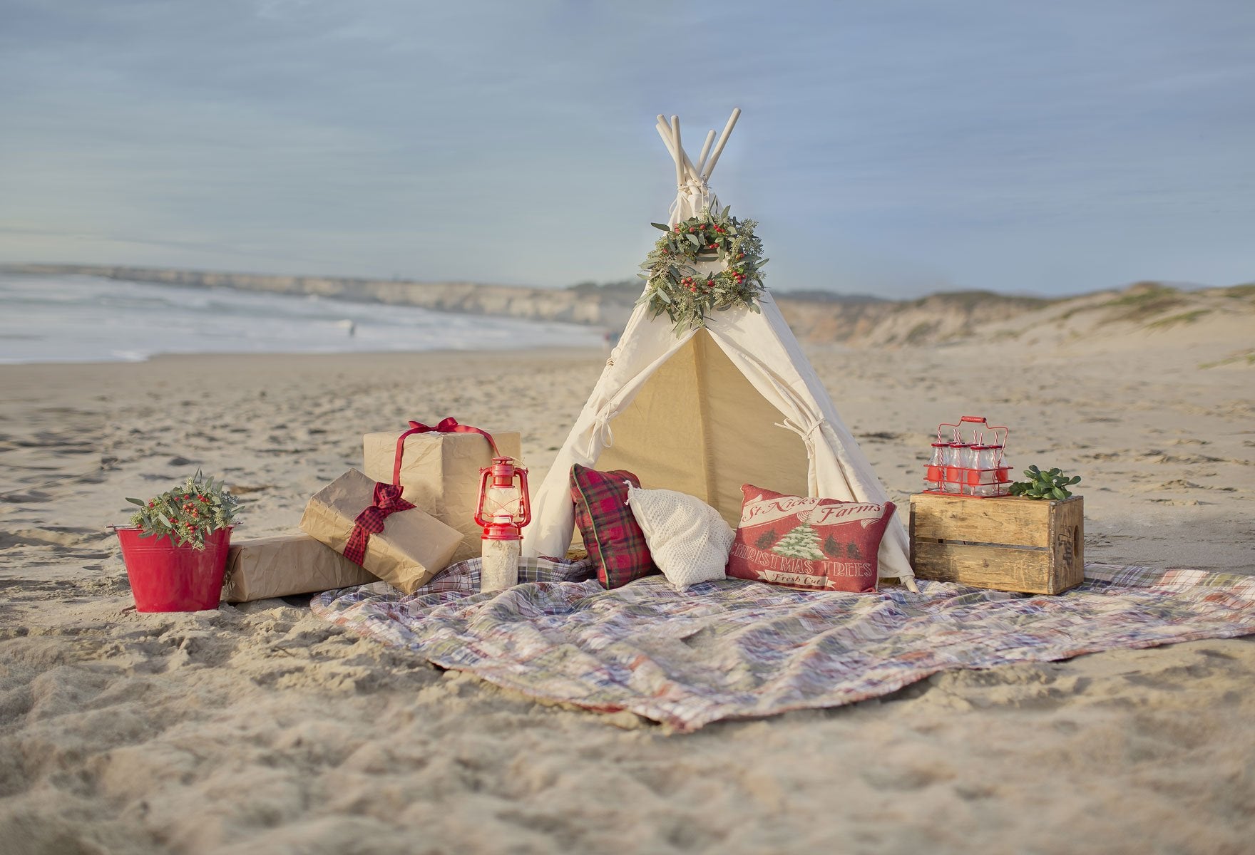 Kate-Weihnachtszelt-Strand-Hintergrund für die Fotografie entworfen von Danette Kay Photography - Kate Backdrop.de