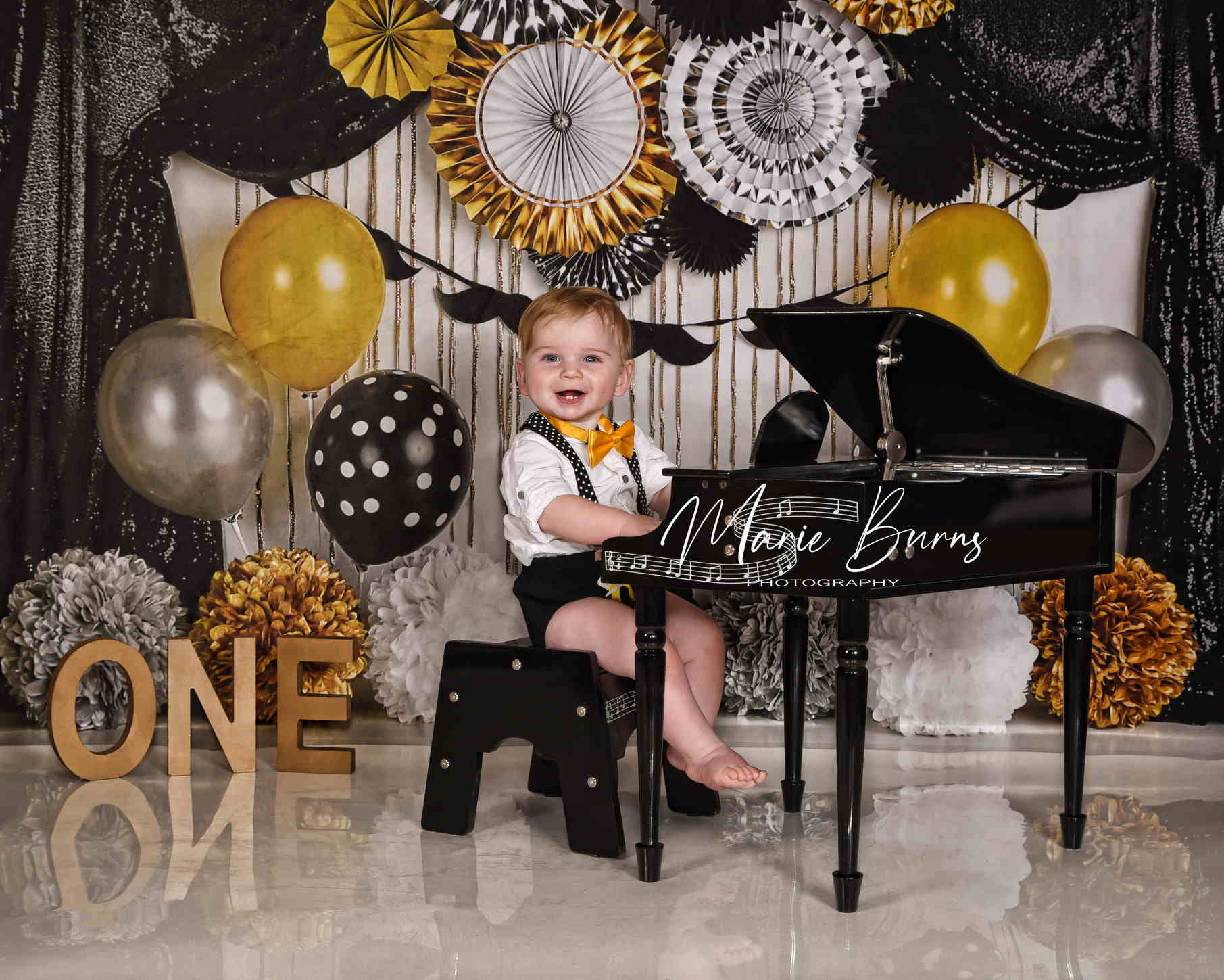 Kate gelb weiß schwarz Geburtstag Neugeborene Hintergrund von Mandy Ringe Photography - Kate Backdrop.de