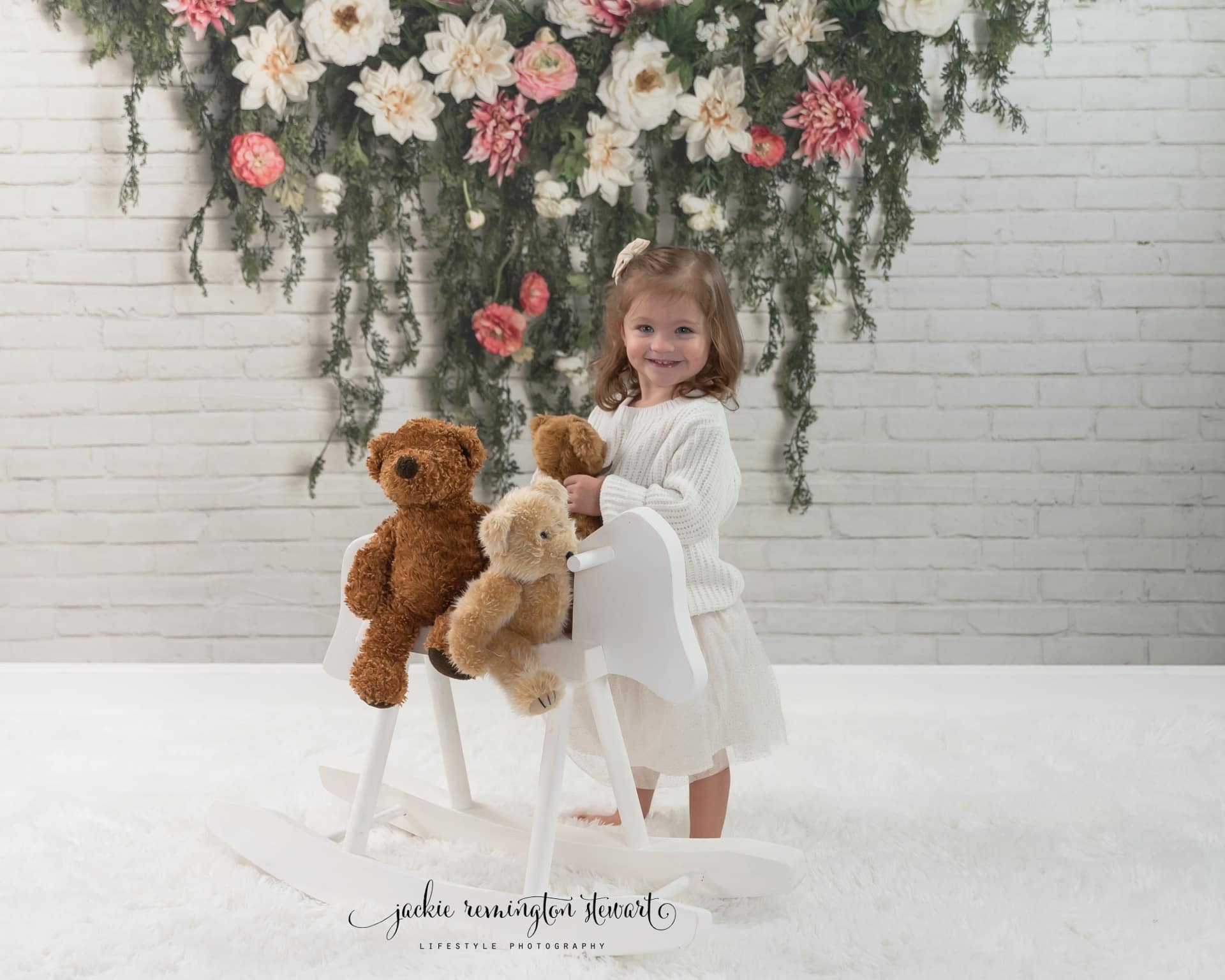 Kate Grüne Girlande mit rosa Blumenhintergrund von Mandy Ringe - Kate Backdrop.de