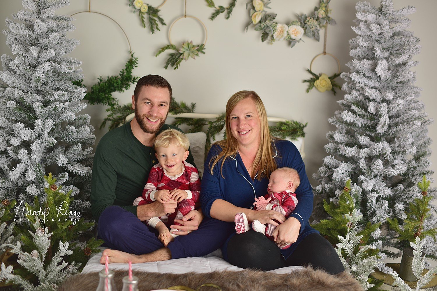 Kate Weihnachts- / Winterbett-Hintergrund Weihnachten Entworfen von Mandy Ringe Photography - Kate Backdrop.de