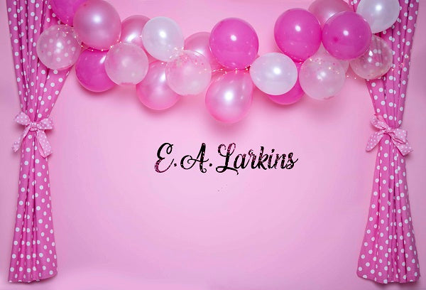 Kate Luftballons Himmel Magenta Mädchen Kinder Geburtstag Hintergrund Entworfen von Erin Larkins - Kate Backdrop.de