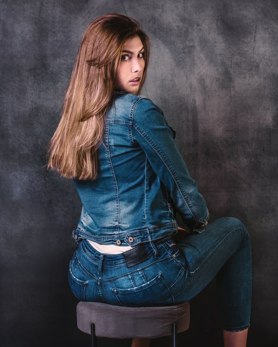 Kate Kaltes schwarzes und graues Texture Unscharf Hintergrund Porträt - Kate Backdrop.de