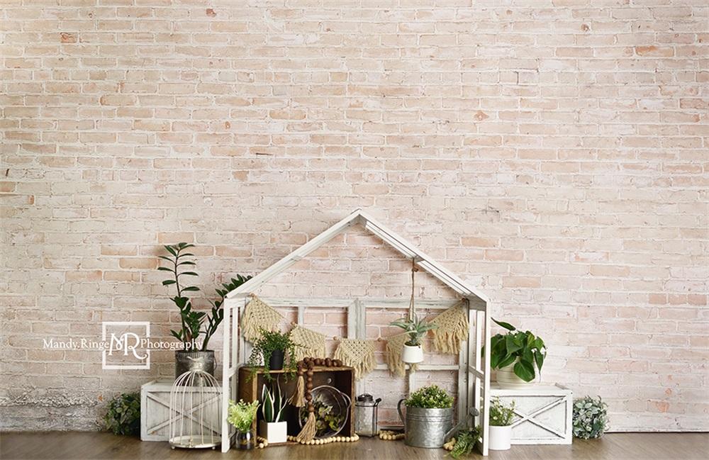 Kate Bauernhof Frühling Haus Hintergrund Mauer von Mandy Ringe Photography - Kate Backdrop.de