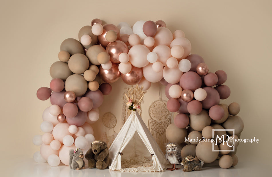 Kate Mädchen Boho Luftballons Hintergrund Wilde Tiere von Mandy Ringe Photography - Kate Backdrop.de