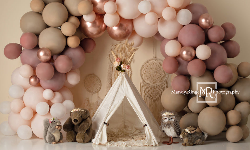 Kate Mädchen Boho Luftballons Hintergrund Wilde Tiere von Mandy Ringe Photography - Kate Backdrop.de