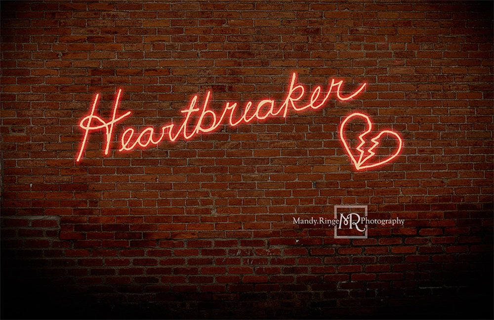 Kate Heartbreaker Valentinstag Ziegelwand Backstein Hintergrund von Mandy Ringe Photography - Kate Backdrop.de