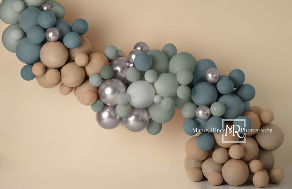 Kate blau Boho Hintergrund Ballongirlande von Mandy Ringe Photography - Kate Backdrop.de