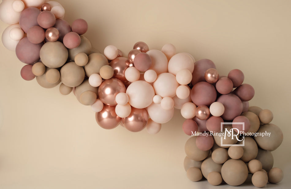 Kate Mädchen Rosa Boho Hintergrund Ballon Girlande von Mandy Ringe Photography - Kate Backdrop.de