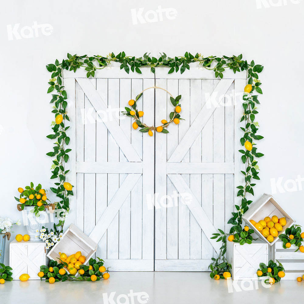 Kate Sommer Zitrone Hintergrund Scheunentor Weiß von Uta Mueller Photography - Kate Backdrop.de