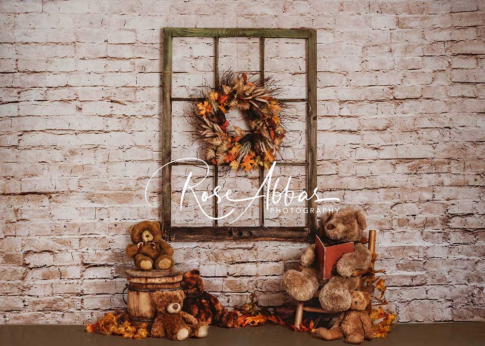 Kate Herbst Fenster mit Bären Hintergrund von Rose Abbas - Kate Backdrop.de