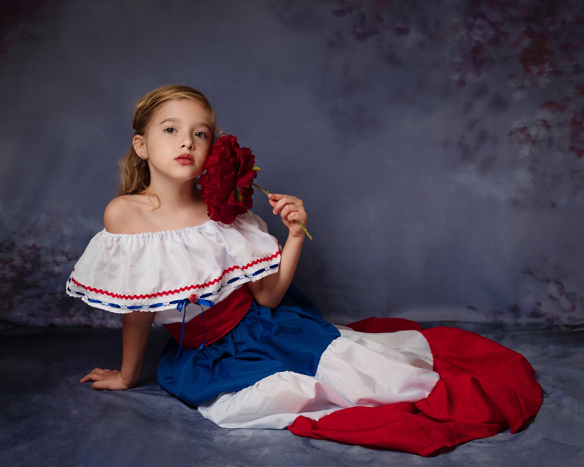 Kate Sweep Fine Art Blumen Grau Blau Hintergrund Entworfen von Chain Photography - Kate Backdrop.de