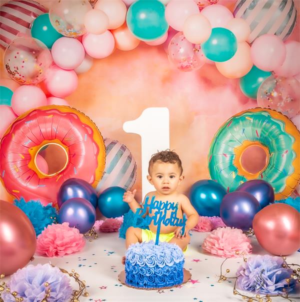 Kate Cake Smash Geburtstag Donut Luftballons Hintergrund von Emetselch - Kate Backdrop.de