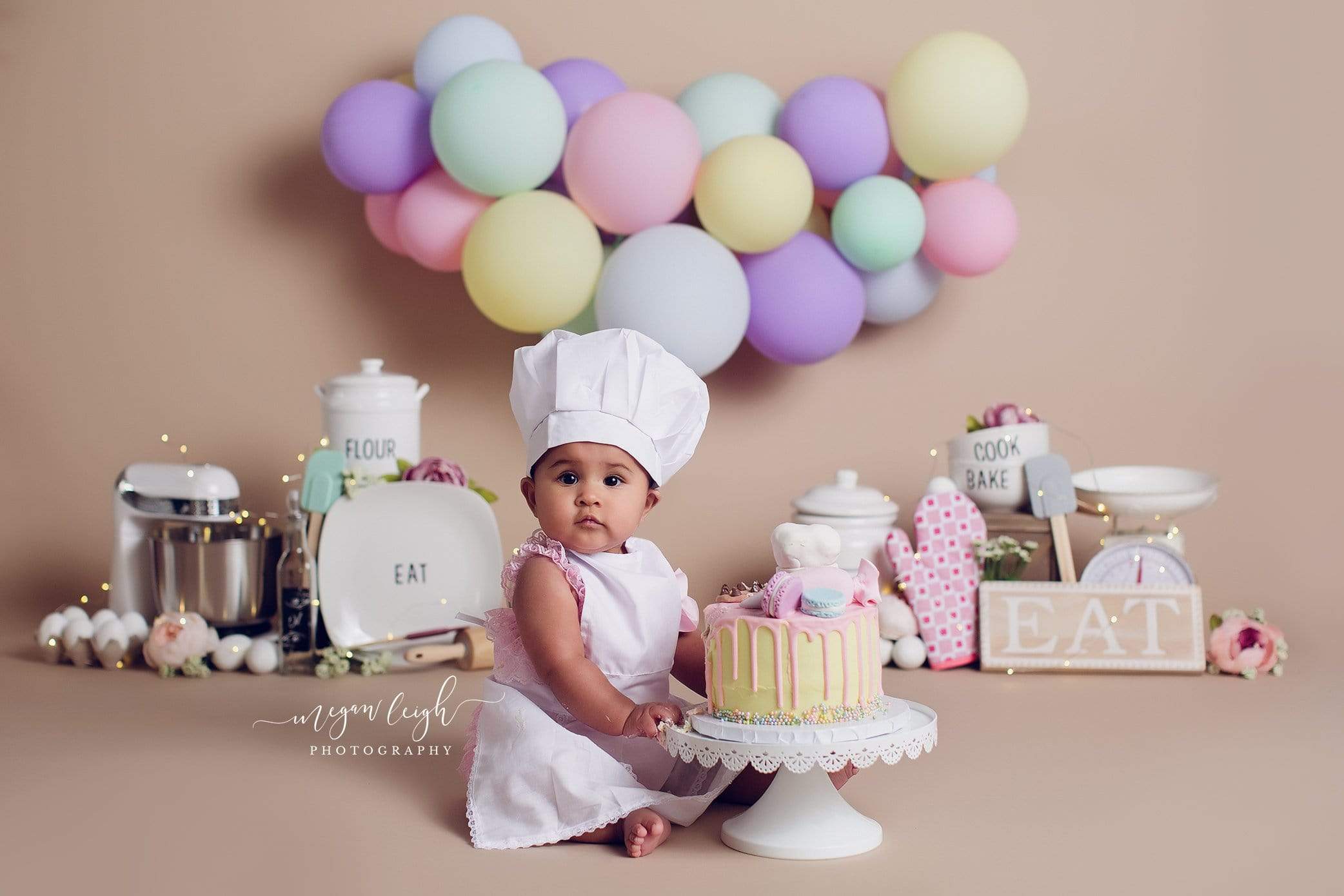 Katebackdrop£ºKate Birthday Cake Smash Baker Children Backdrop Designed by Megan Leigh Photography