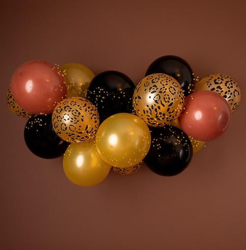 Kate Cake Smash Geburtstag Luftballons Hintergrund von Leila Hale - Kate Backdrop.de