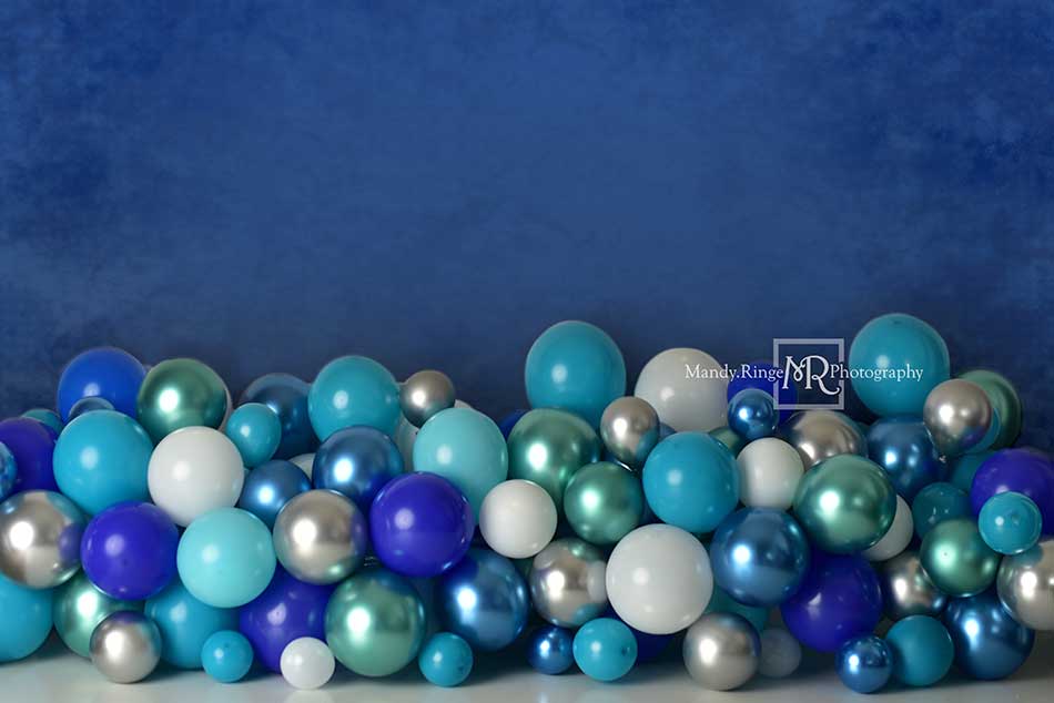 Kate Cake Smash Hintergrund blau Ballons Geburtstag von Mandy Ringe Photography - Kate Backdrop.de