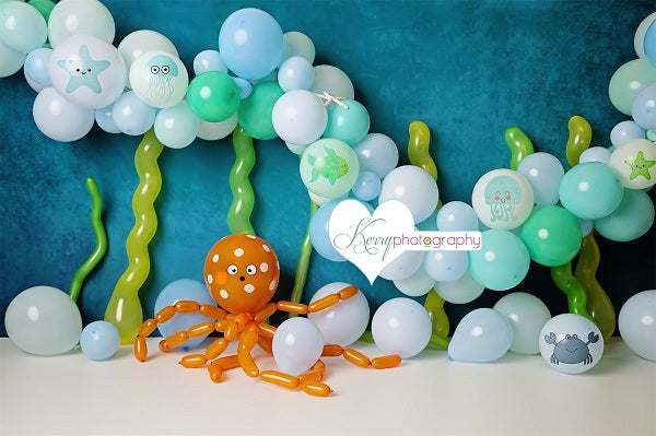 Kate Geburtstagstorte Smash Luftballons mit Muster unter dem Meer Kinder Hintergrund von Kerry Anderson - Kate Backdrop.de