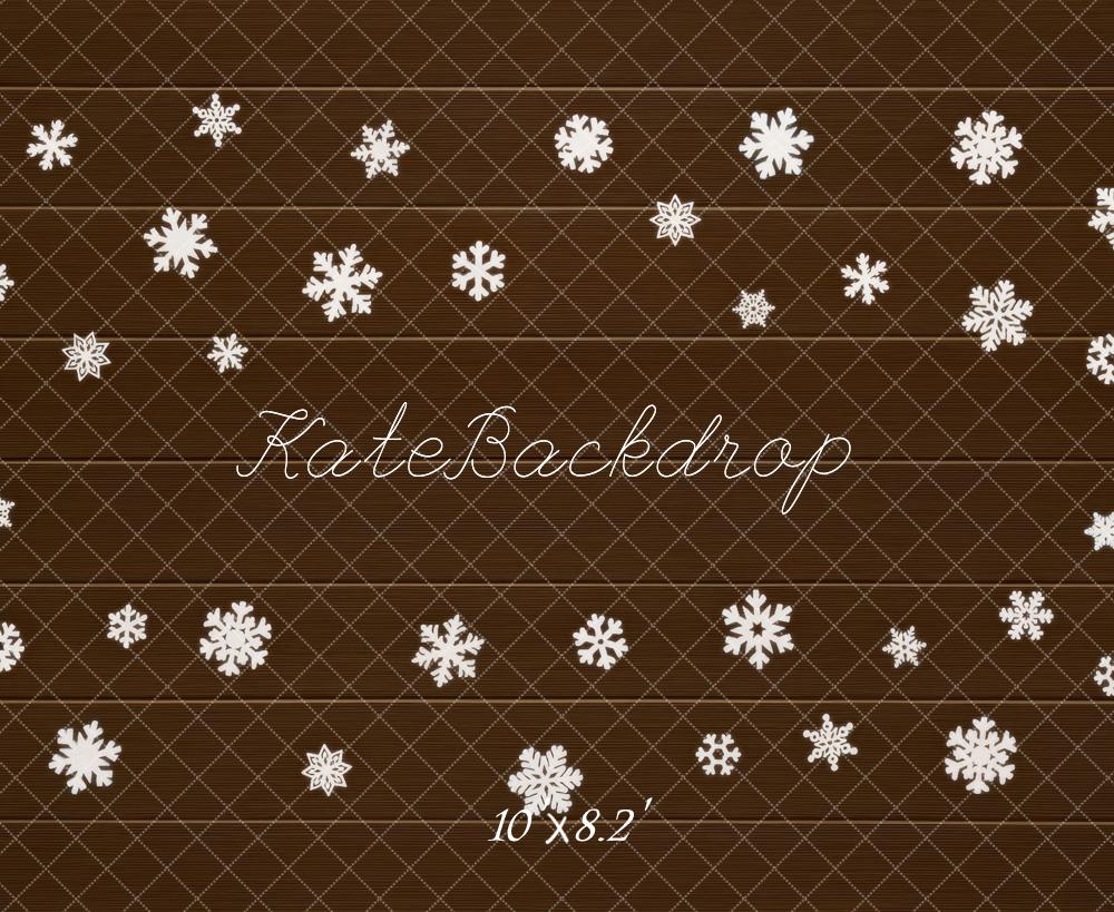 Kate Weihnachten Schneeflocken Braun Hintergrund Entworfen von Mini MakeBelieve