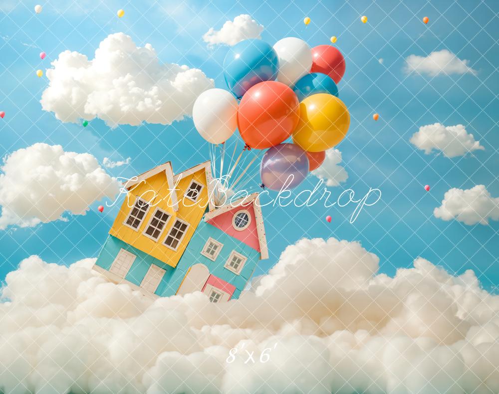Kate Cartoon Haus Ballons Wolken Blau Fleece Hintergrund Entworfen von Chain - Kate Backdrop.de
