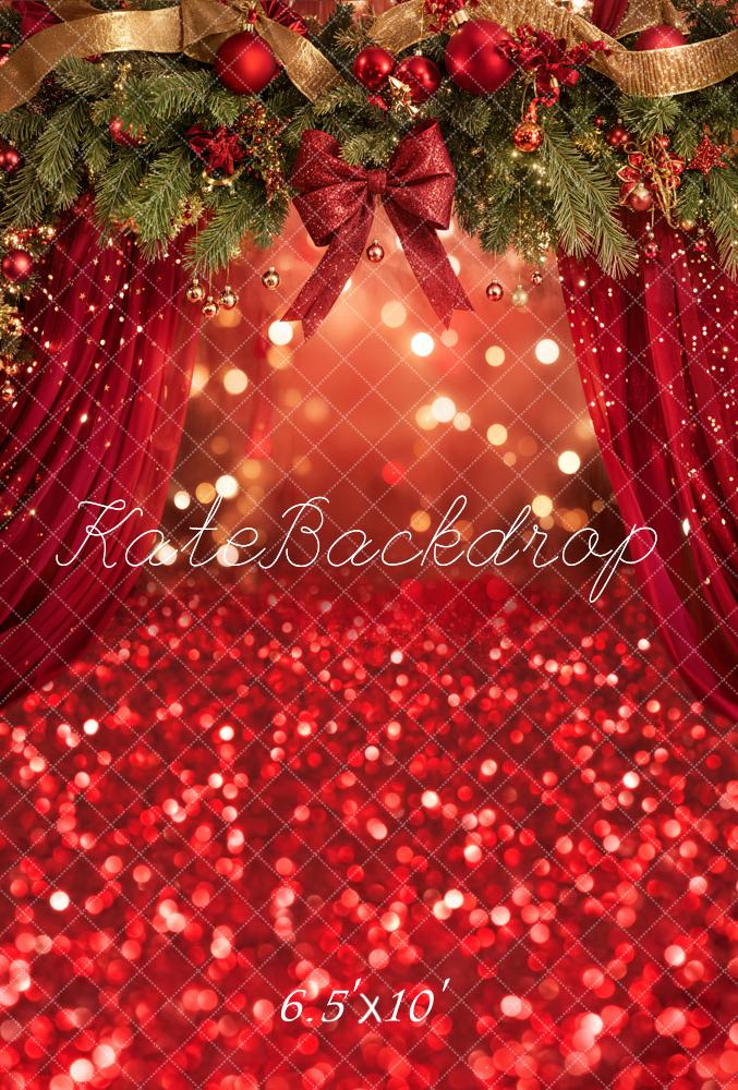 Kate Weihnachten Tannenzweige Kugeln Rot Fleece Hintergrund Entworfen von Emetselch - Kate Backdrop.de