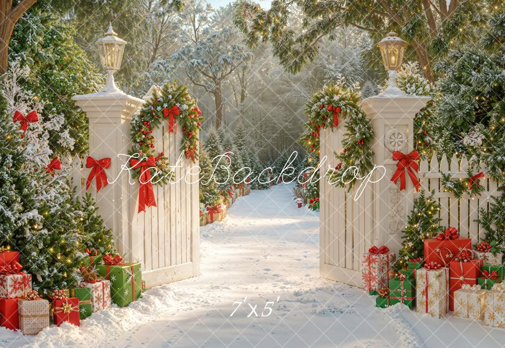 Kate Weihnachten Gartentor Geschenke Schnee Hintergrund Entworfen von Emetselch - Kate Backdrop.de