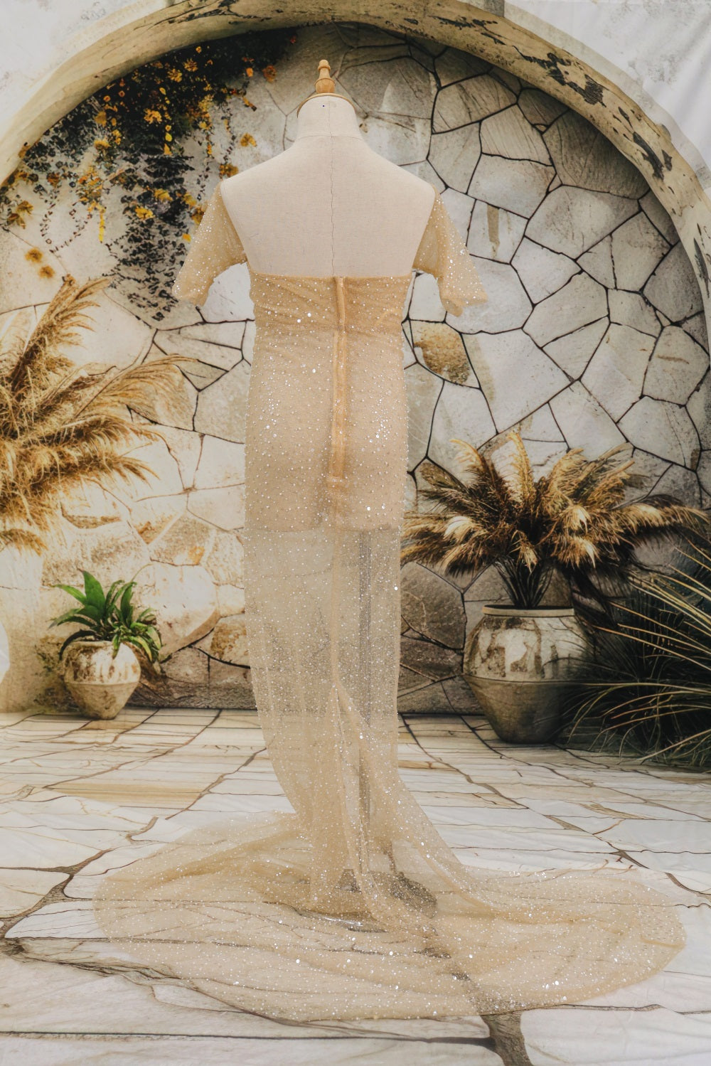 Kate Bead Embroidered Mesh Split Ends Trailing Maternity Photoshoot Dress - Kate Backdrop.de