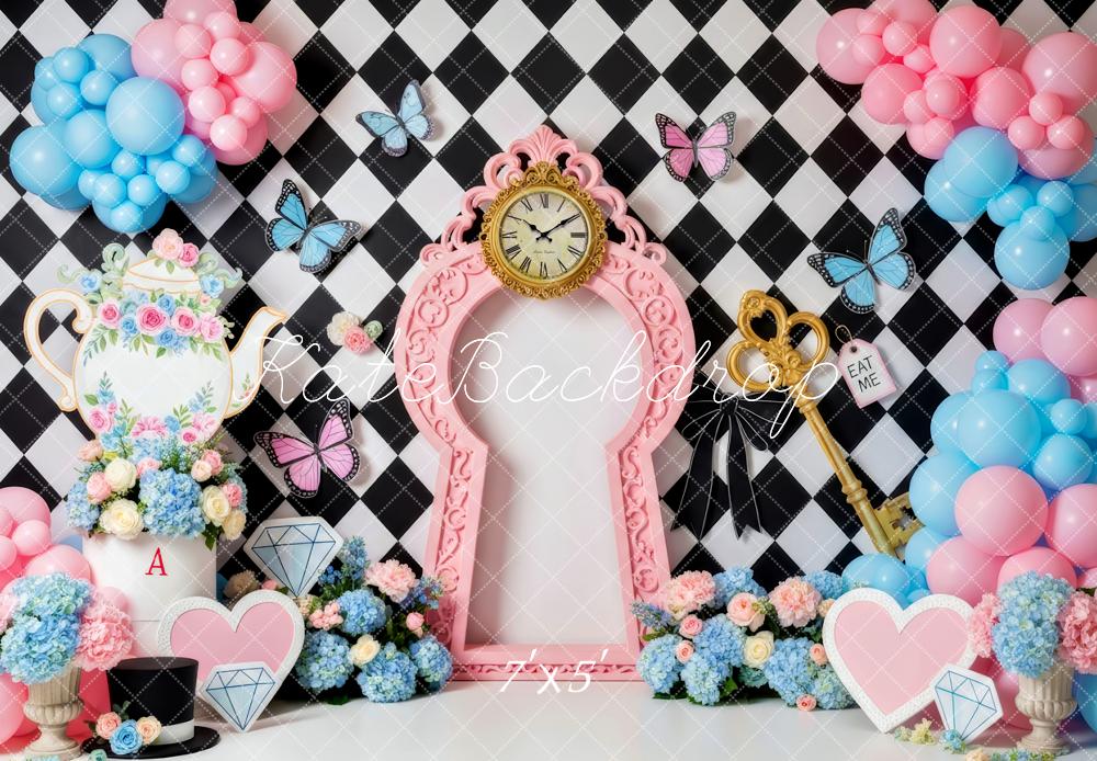 Kate Alice Thema Uhr Ballons Pastell Hintergrund Entworfen von Patty Roberts