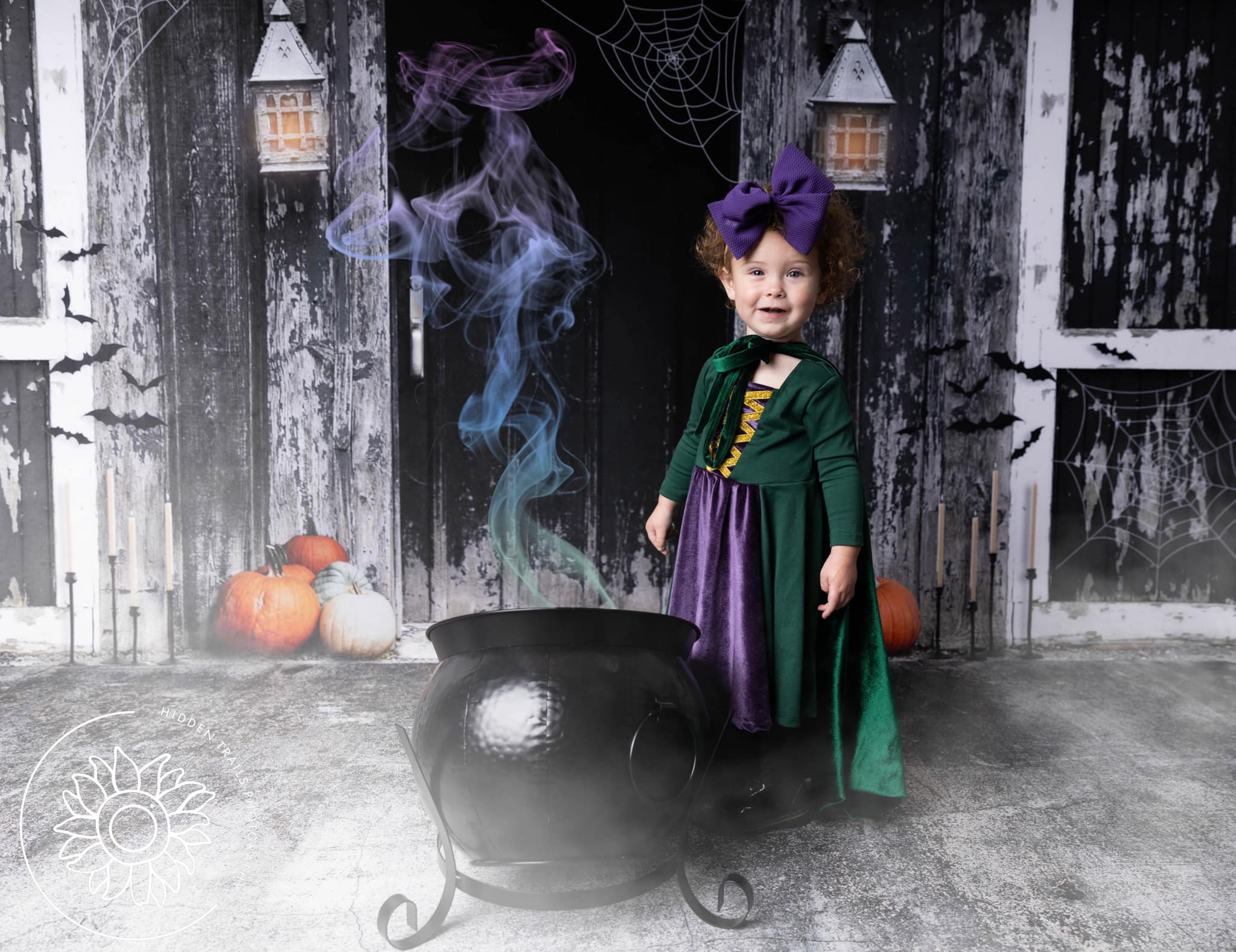 Kate Gespenstische Halloween Scheune Hintergrund von Mandy Ringe Photography