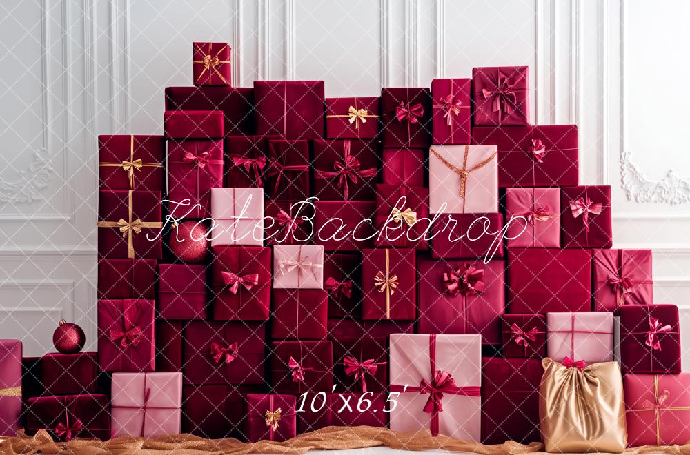 Kate Weihnachten Geschenke Stapel Rot Hintergrund Entworfen von Patty Roberts - Kate Backdrop.de