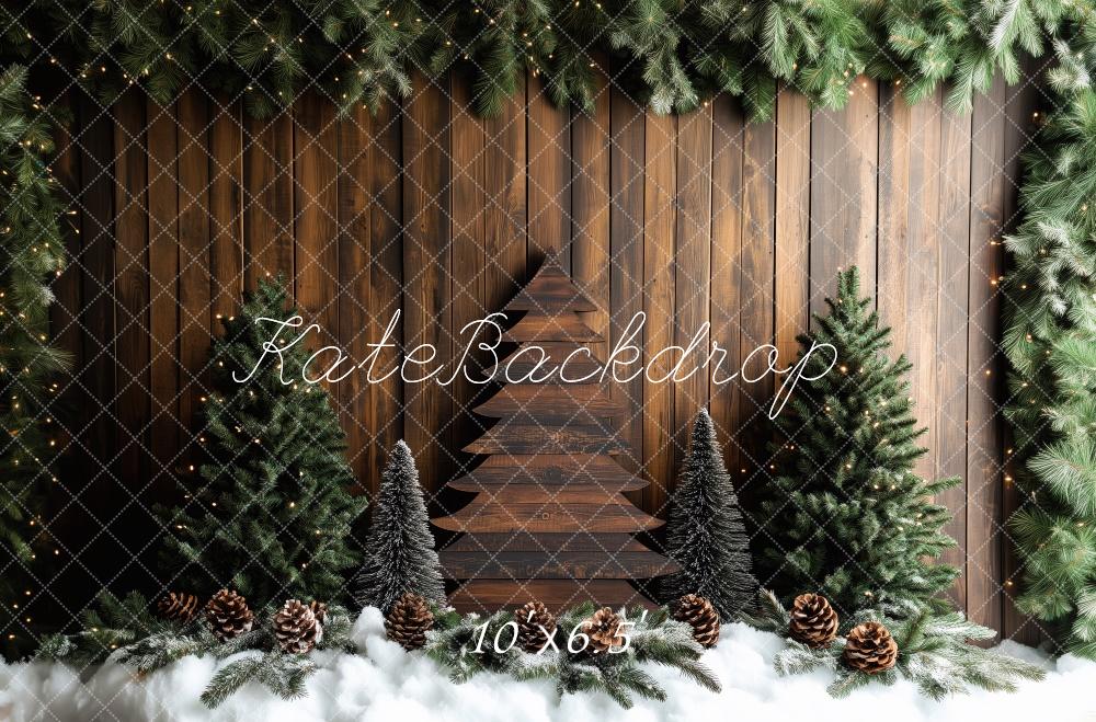 Kate Weihnachten Holz Tannen Schnee Braun Hintergrund Entworfen von Patty Roberts - Kate Backdrop.de