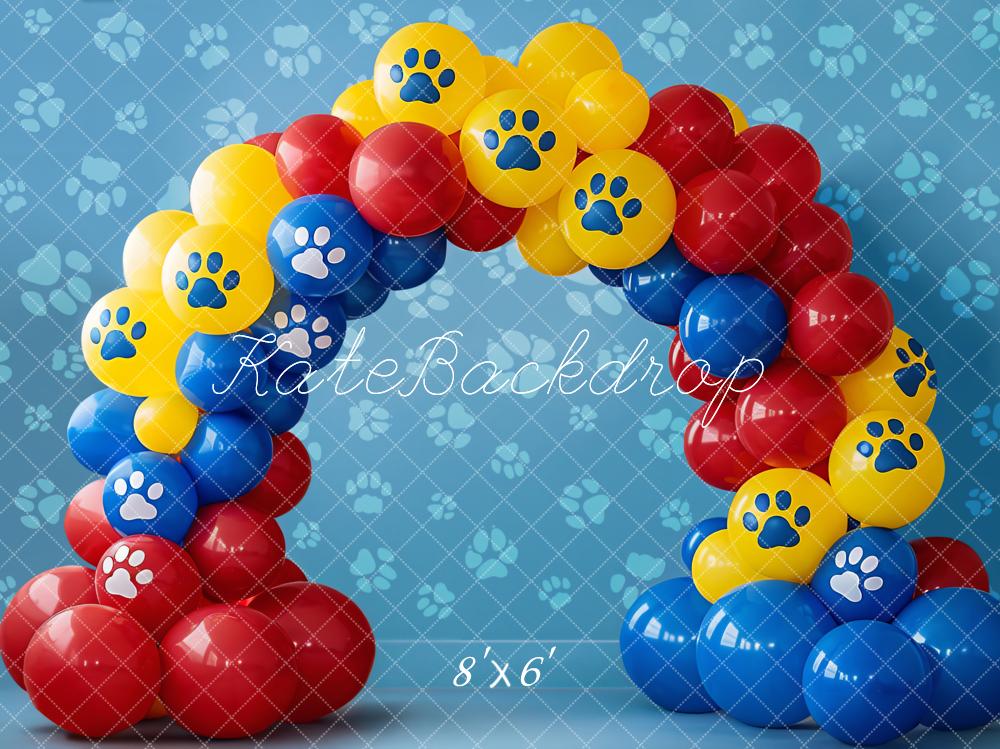 Kate Kinder Ballonbogen Pfoten Blau Rot Gelb Hintergrund Entworfen von Emetselch - Kate Backdrop.de