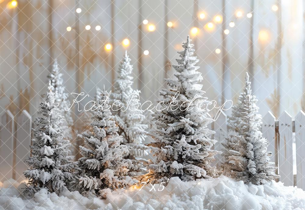Kate Weihnachten Schnee Tannen Lichter Hintergrund Entworfen von Emetselch