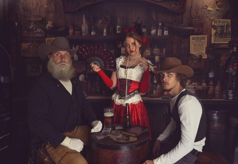 Kate Alte westliche Cowboy Saloon Wand Hintergrund von Mandy Ringe Fotograf - Kate Backdrop.de