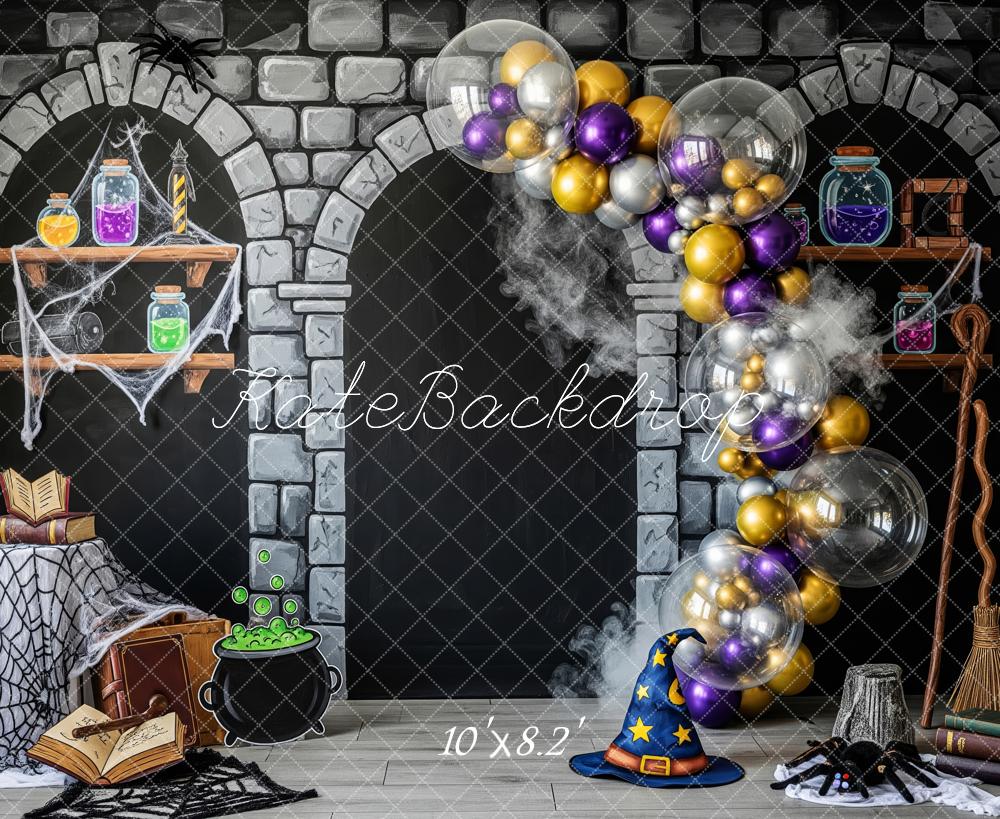 Kate Halloween Zaubertrank Bücher Ballons Hintergrund Entworfen von Patty Roberts