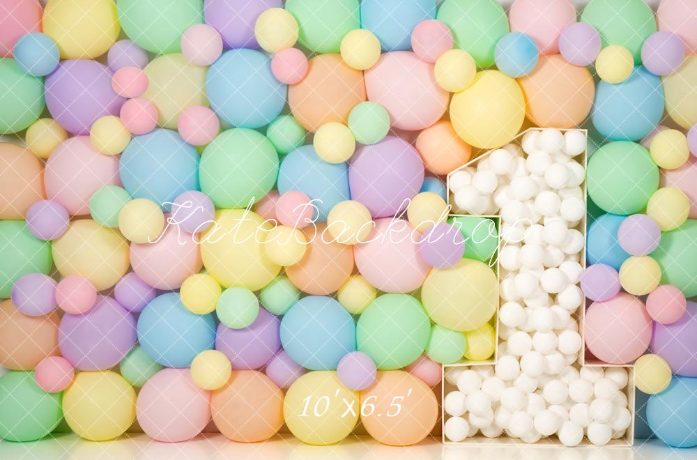 Kate Geburtstag Eins Ballons Pastell Hintergrund Entworfen von Kerry Anderson