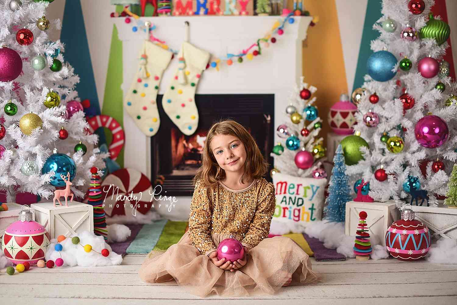 Kate Fröhliche und helle Weihnachten Kamin Hintergrund von Mandy Ringe Photography