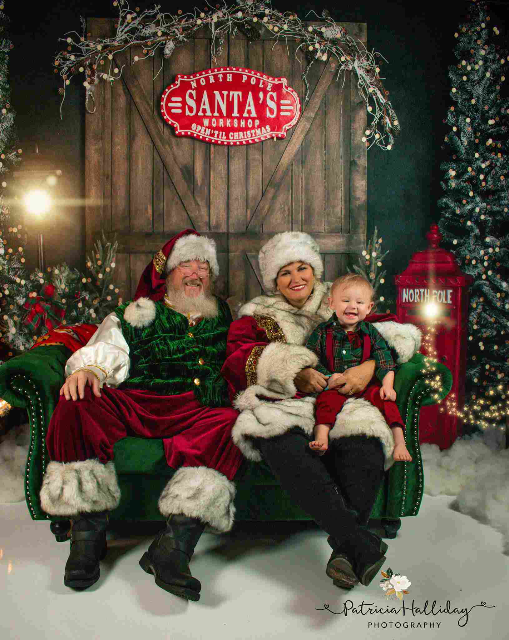 Kate Weihnachten Santa's Workshop Tür mit Lichtern Hintergrund von Abbas Studio - Kate Backdrop.de