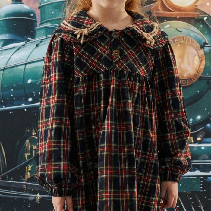 Kate Weihnachtsbraunes Basic-Kleid für Kinder mit Karomuster - Kate Backdrop.de