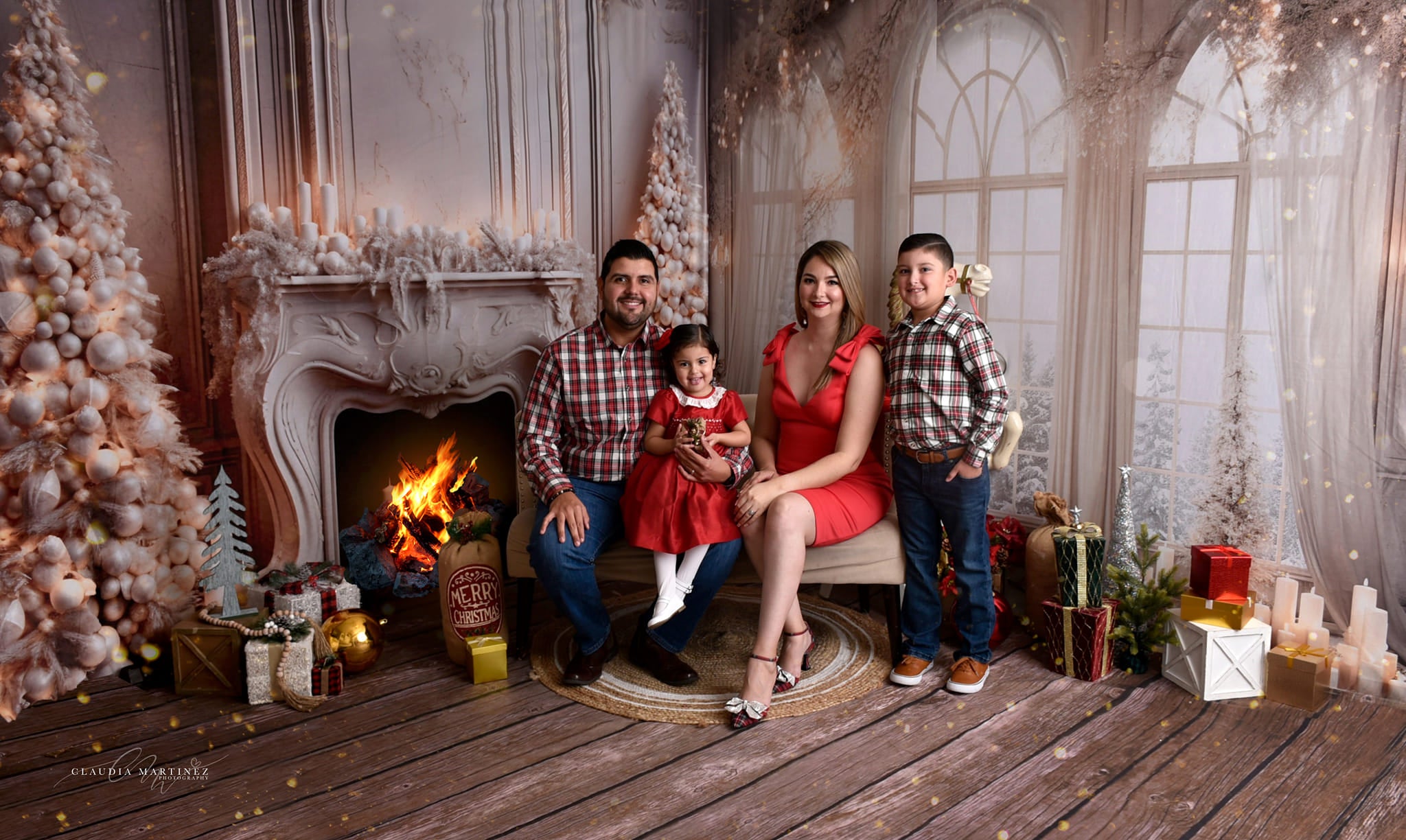 Kate Weihnachten Elegante Kommunion Kerze Weiß Kamin Baum Hintergrund für Fotografie