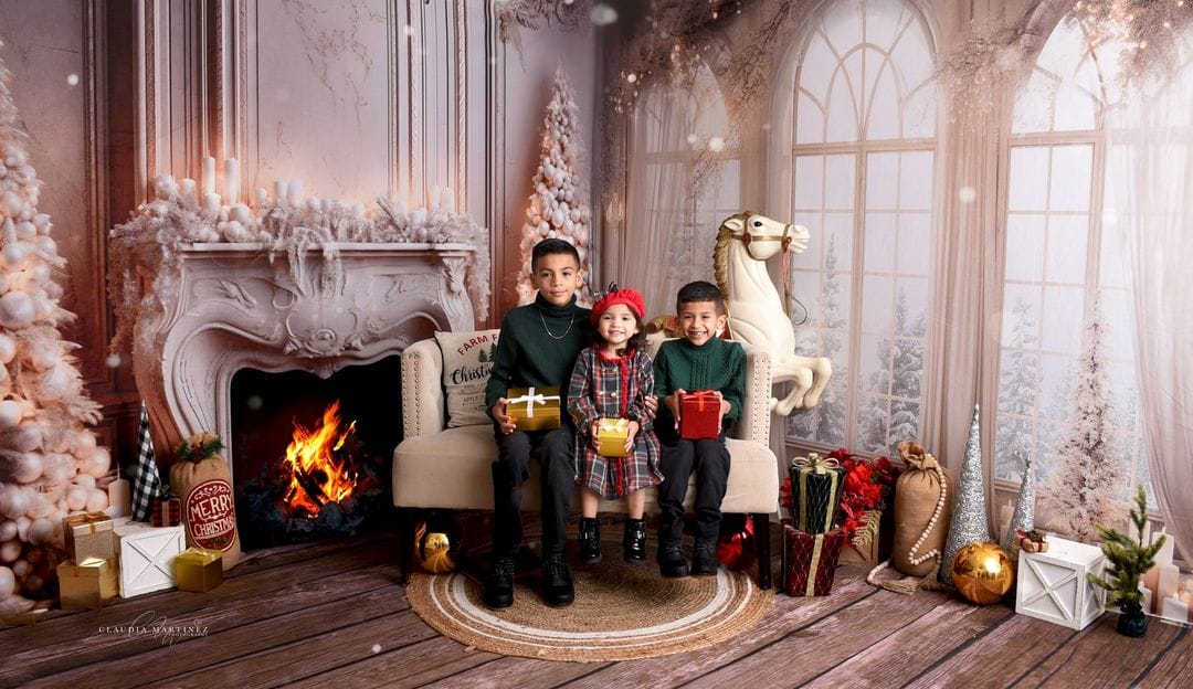 Kate Weihnachten Elegante Kommunion Kerze Weiß Kamin Baum Hintergrund für Fotografie